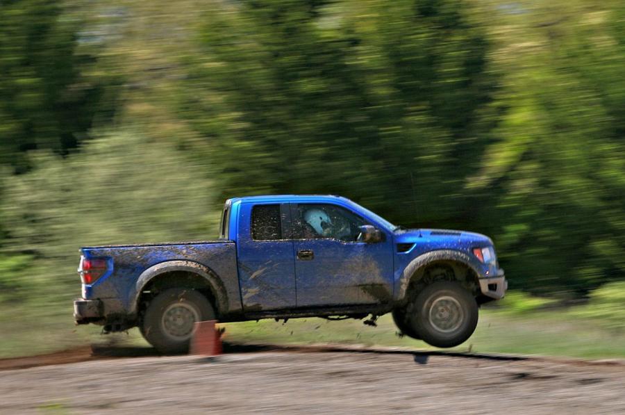  Ford F-150 SVT Raptor 2010 года  (фото 229 из 295)